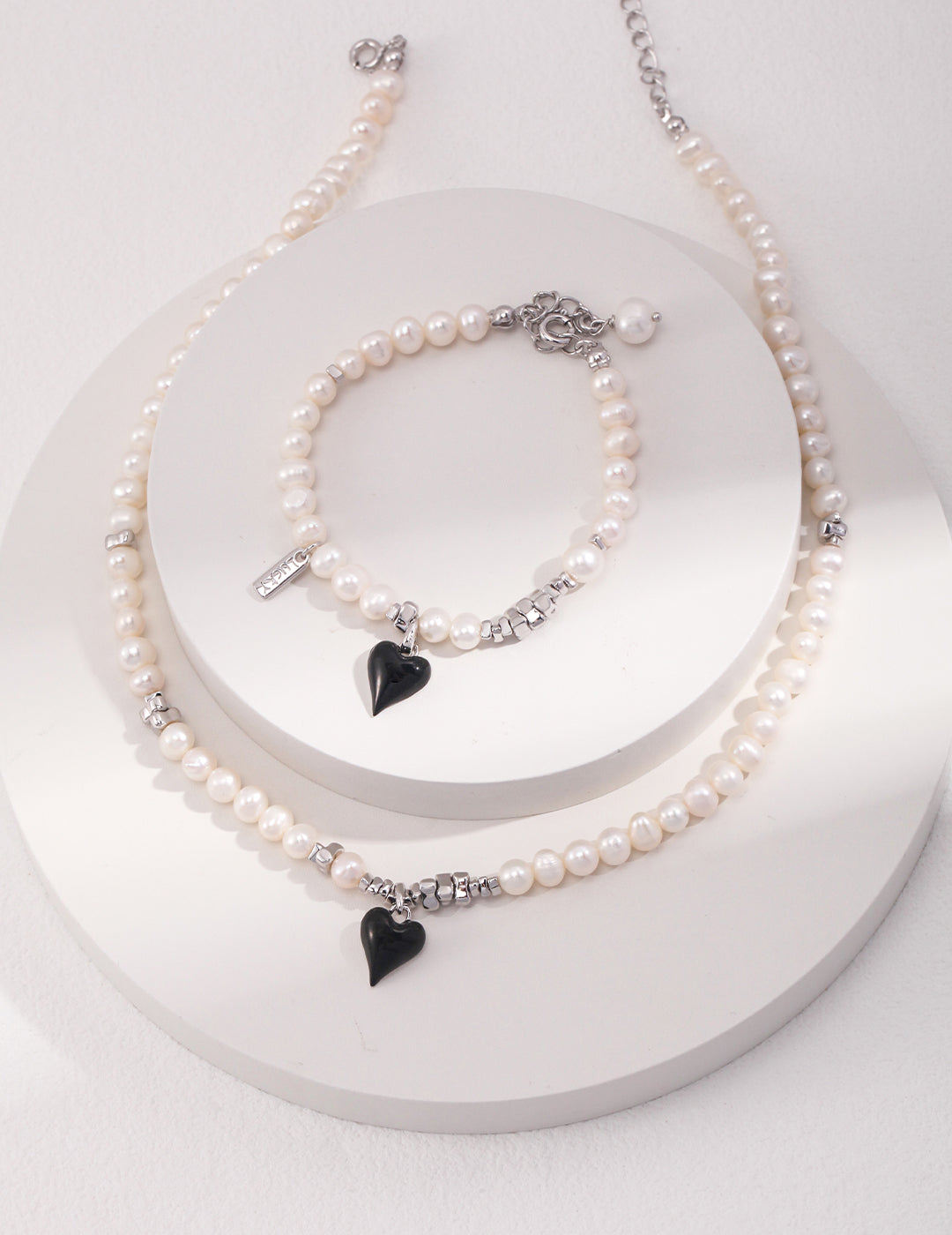 Heart Shaped Silver Pearl Glaze Set