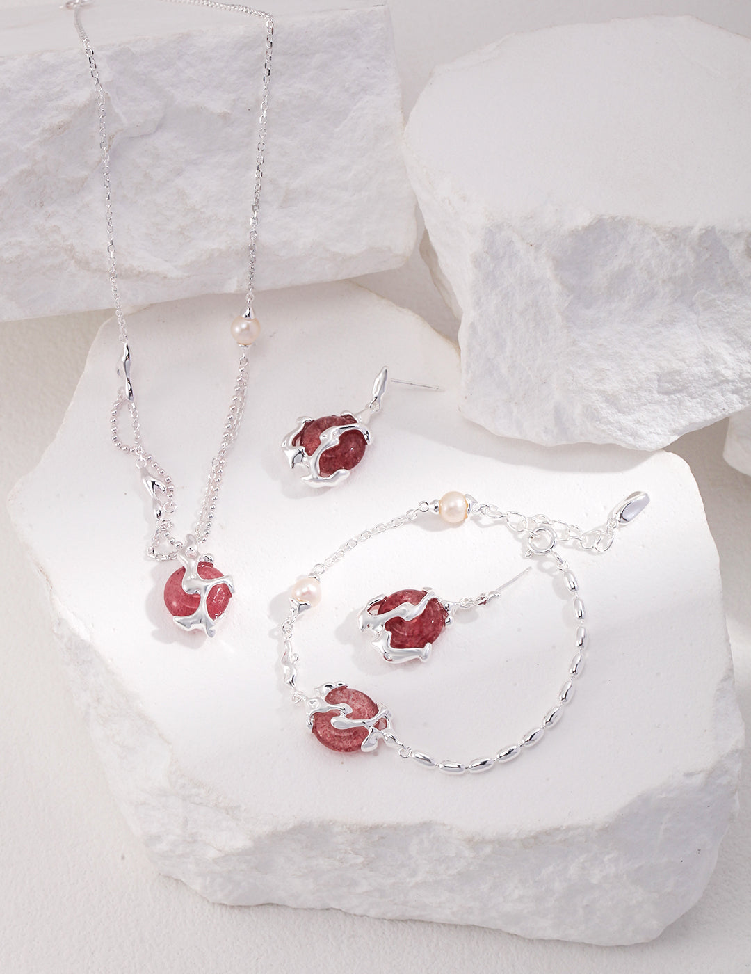 Silver Strawberry Quartz Set