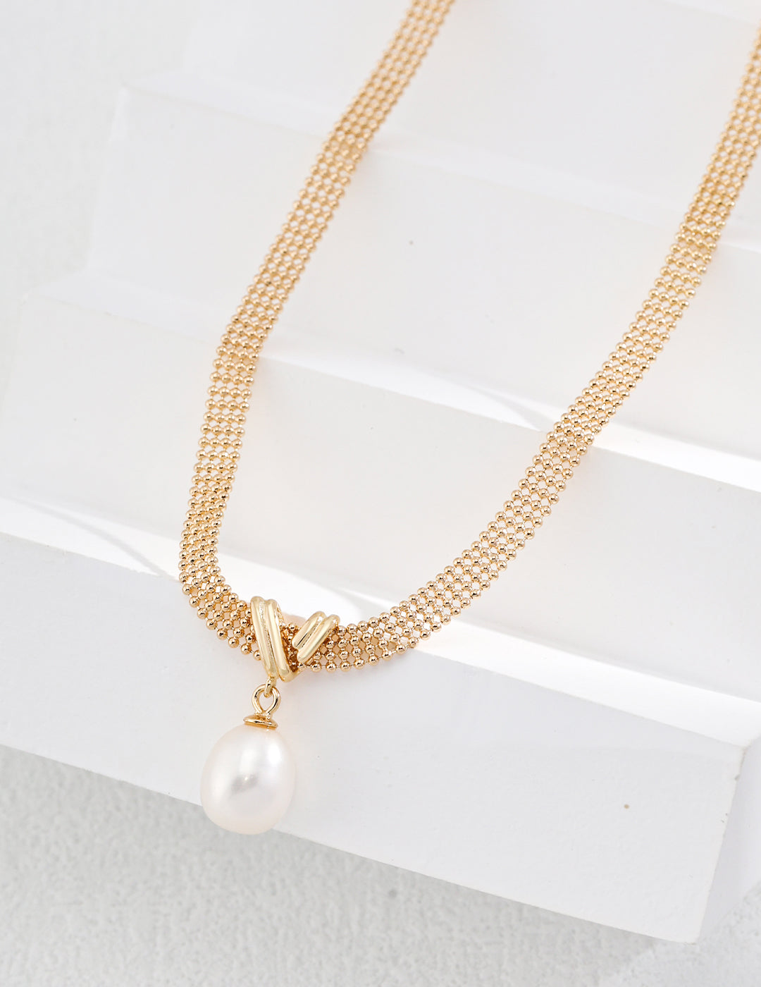 Lace Silver Pearl Necklace