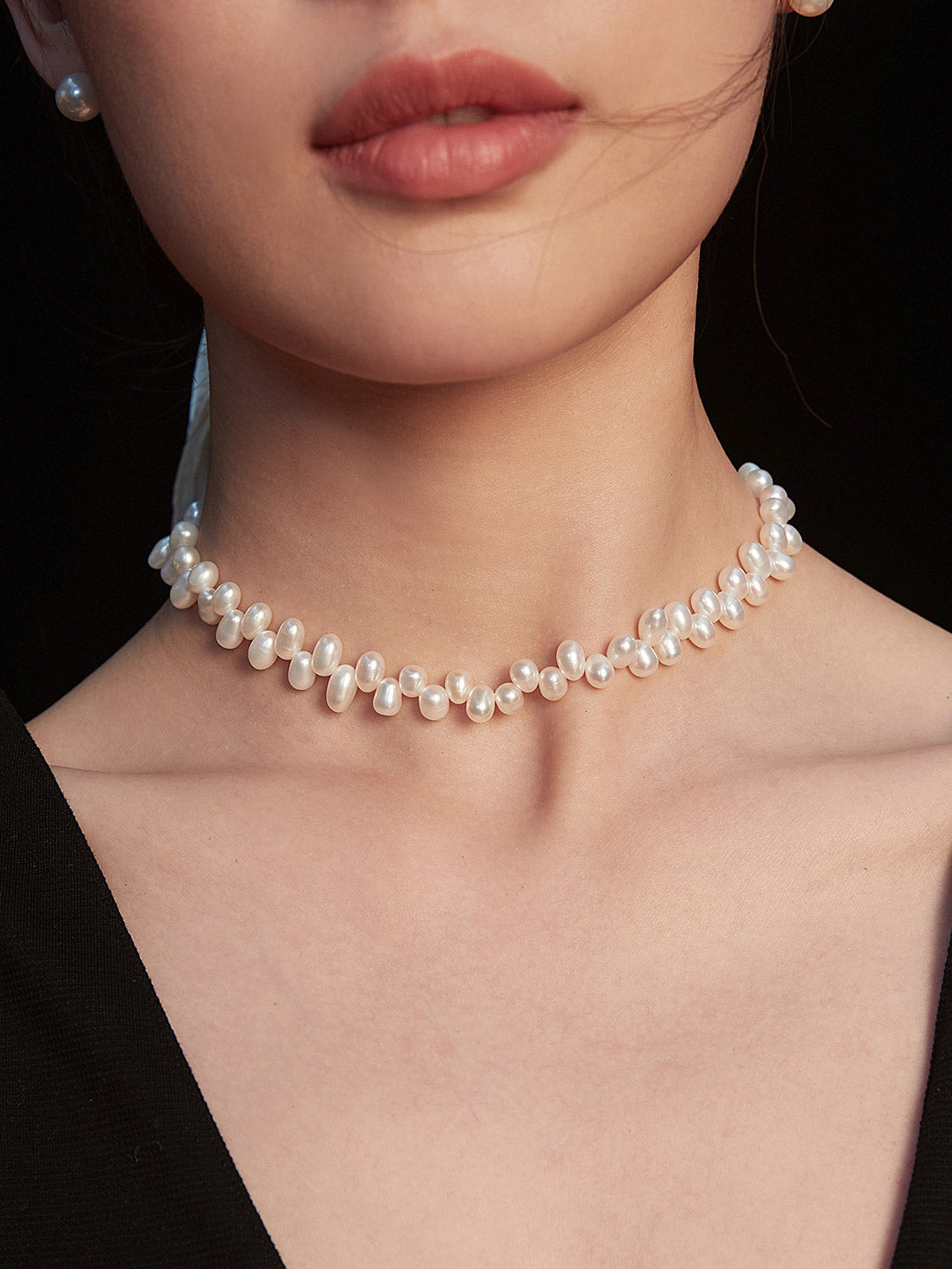 Pearl Choker Necklace 