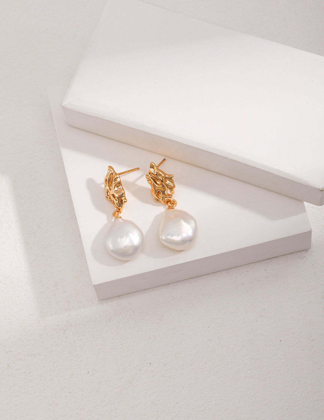 Silver Baroque Pearl Earrings