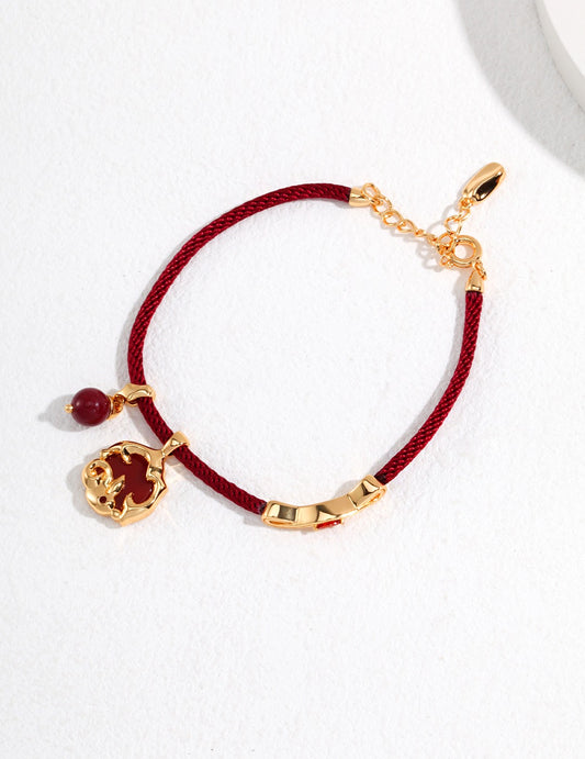 Rabbit Shaped Silver Agate Bracelet with Red String