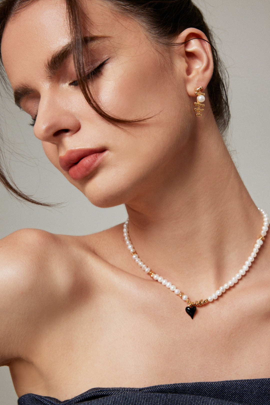 Heart Shaped Silver Pearl Glaze Necklace