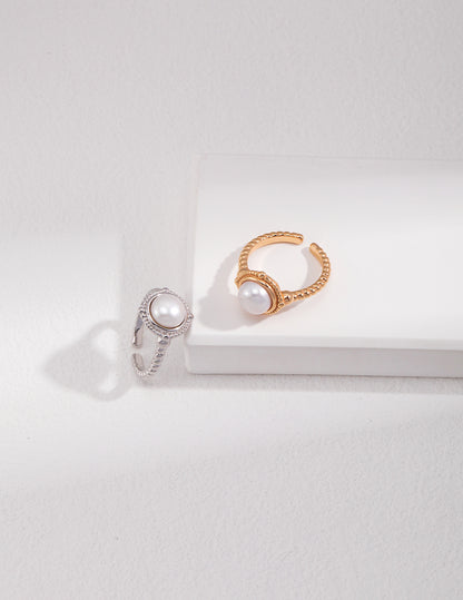 Silver Pearl Ring