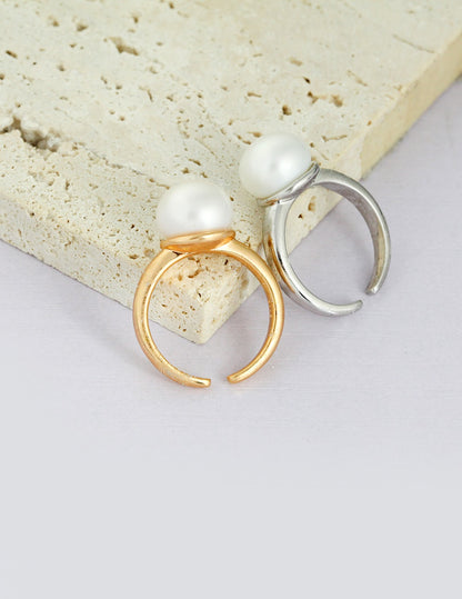 Adjustable Pearl Ring