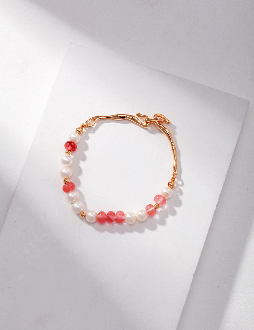 Strawberry Quartz Silver Pearl Bracelet