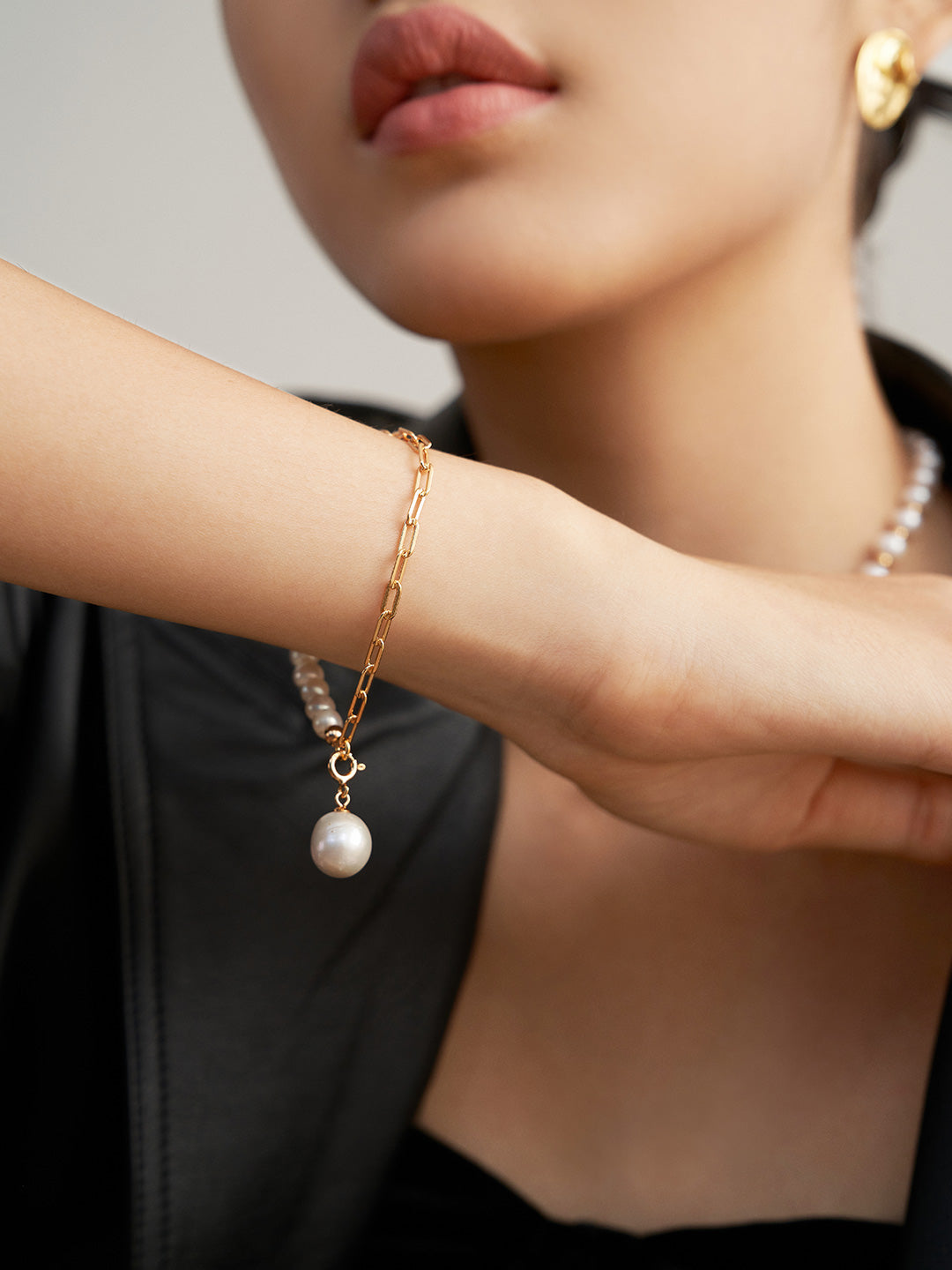 Baroque Pearl Pendant Bracelet